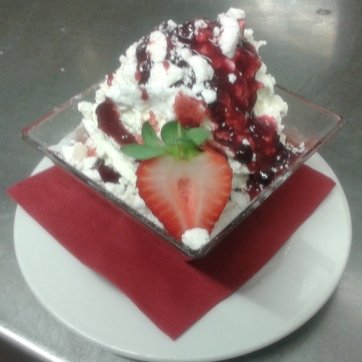 Mixed Berry Eton Mess